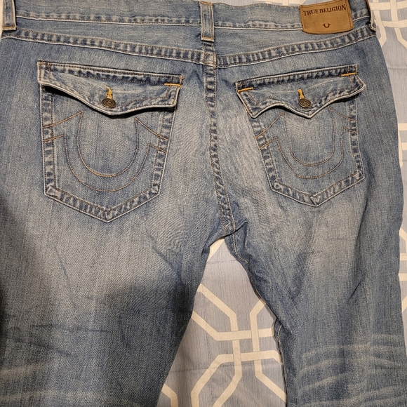 True Religion Jeans Size 42 - Picture 1 of 4